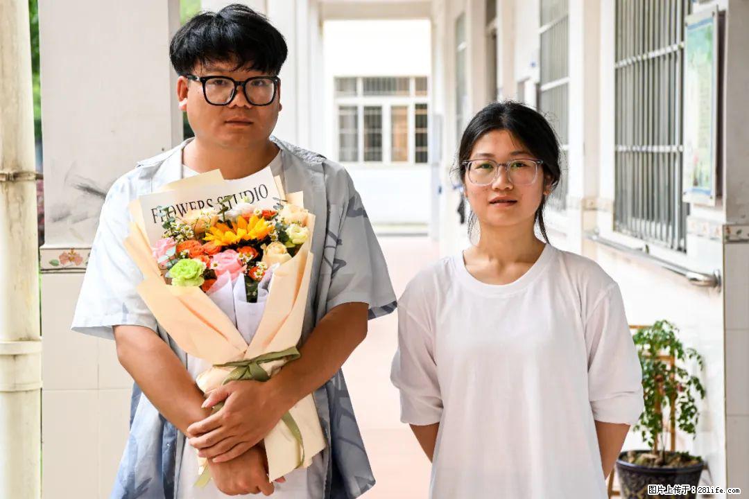 全网追的“扁担女孩”，找了一份暑假工，时薪12元 - 果洛生活资讯 - 果洛28生活网 guoluo.28life.com